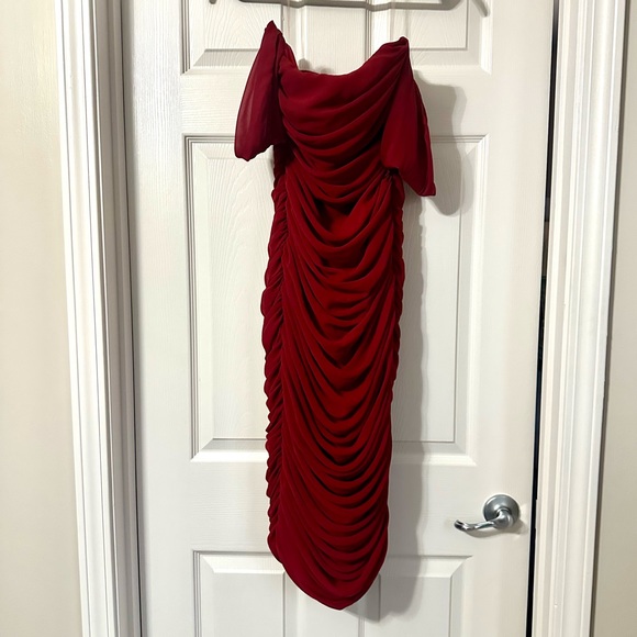 House of CB Carlotta Dress size medium red color - Picture 3 of 8
